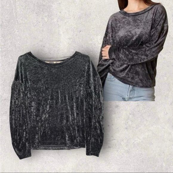 Free People Tops - WE THE FREE People Nora Jane Crushed Velvet Top M Gray Balloon Sleeve Oversized